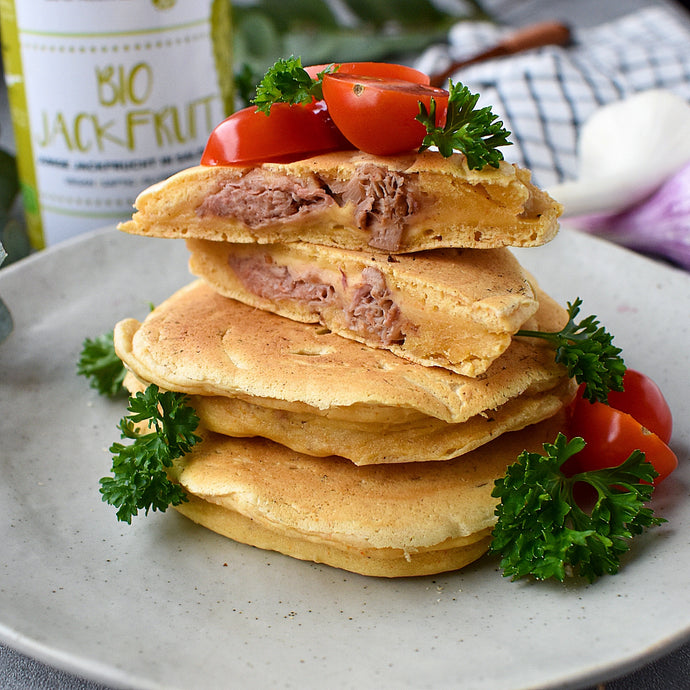 Gefüllte Jackfruit Pancakes | veggiebeccy