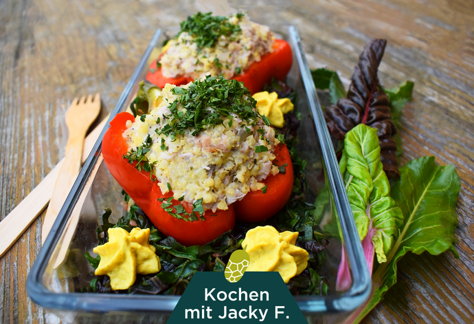 Jackfruit-Hirse gefüllte Paprika | Veggi Mäggi