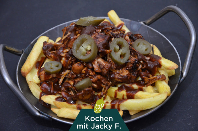 Jackfruit Poutine "Pulled Pork Style" | Teekesselchen